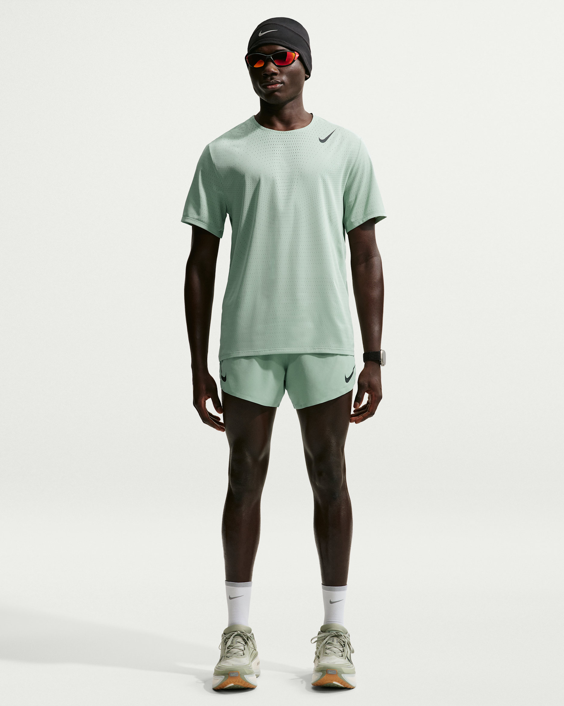 Nike AeroSwift Men's Dri-FIT ADV 4